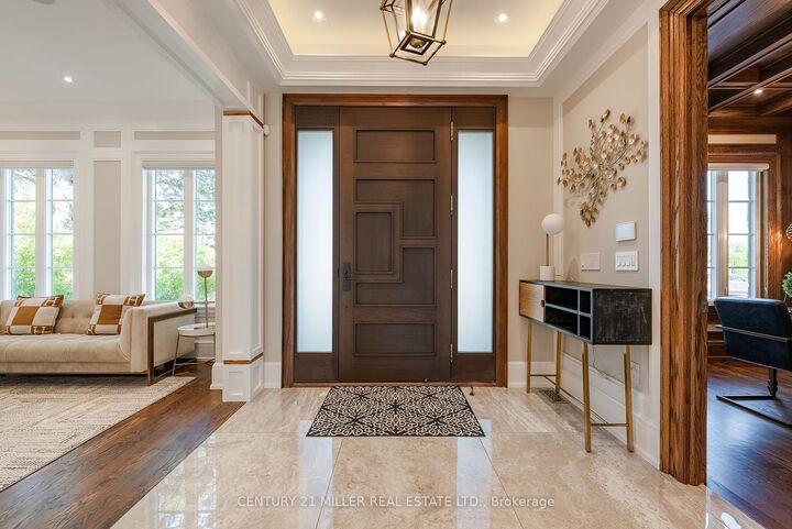 Photo de la propriété:  391 Sandhurst Drive  ON L6L 4L1 