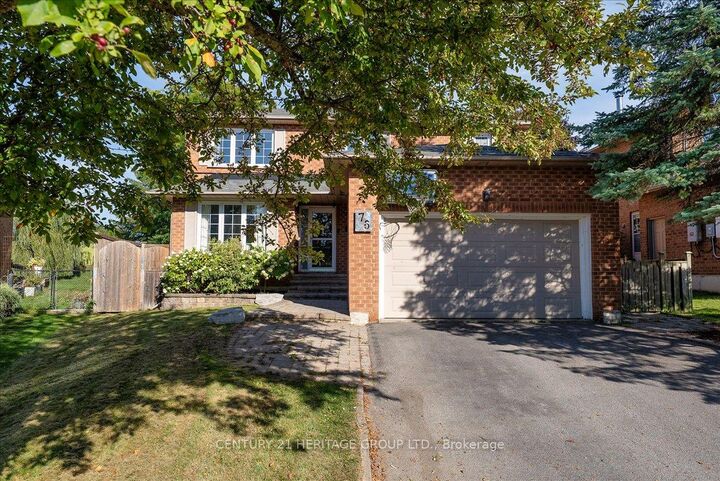 Property Photo:  76 Attridge Drive  ON L4G 6J4 