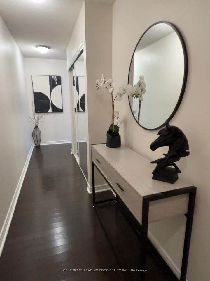 Property Photo:  4080 Living Arts Drive 710  ON L5B 4N3 