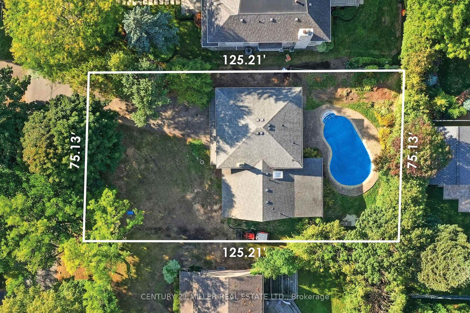 Photo de la propriété:  111 Gloucester Avenue  ON L6J 3W3 