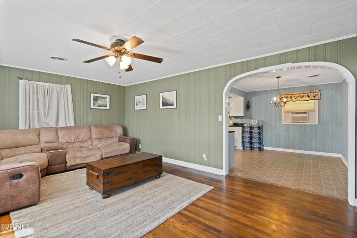 Property Photo: 126 Woodland Circle TN 37743