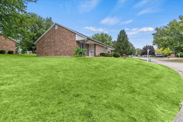 Property Photo: 2137 Manhattan Boulevard OH 45504