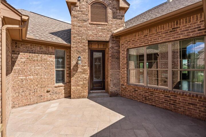 Property Photo:  201 Piedmont Hills Pass  TX 78732 
