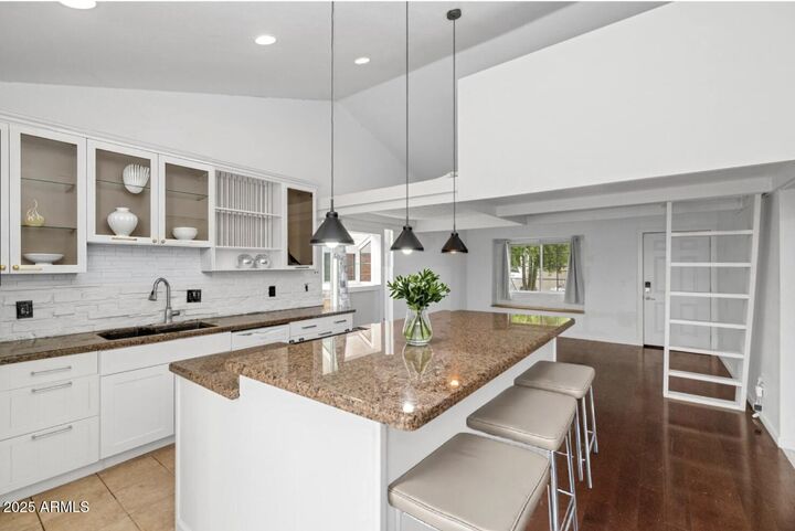 Property Photo: 9821 E Birchwood Avenue AZ 85208