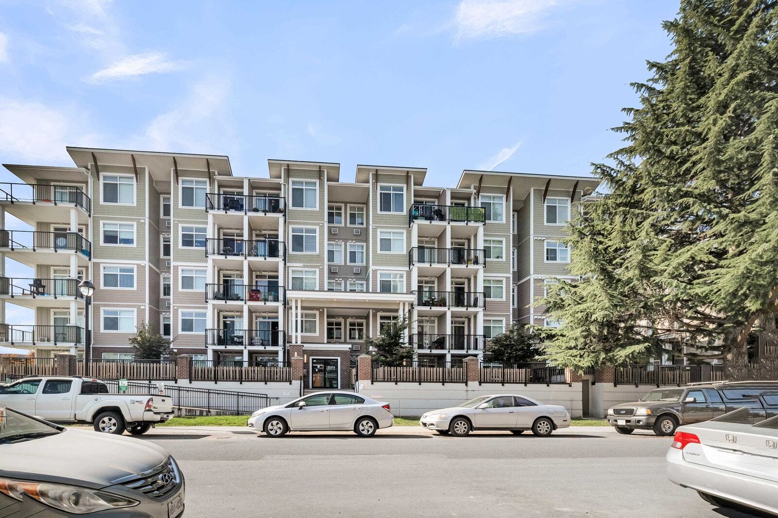 Property Photo:  20696 Eastleigh Crescent 402  BC V3A 4C4 