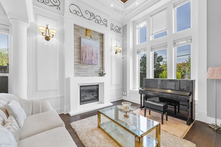 Property Photo: 3388 Newmore Avenue BC V7C 1M6