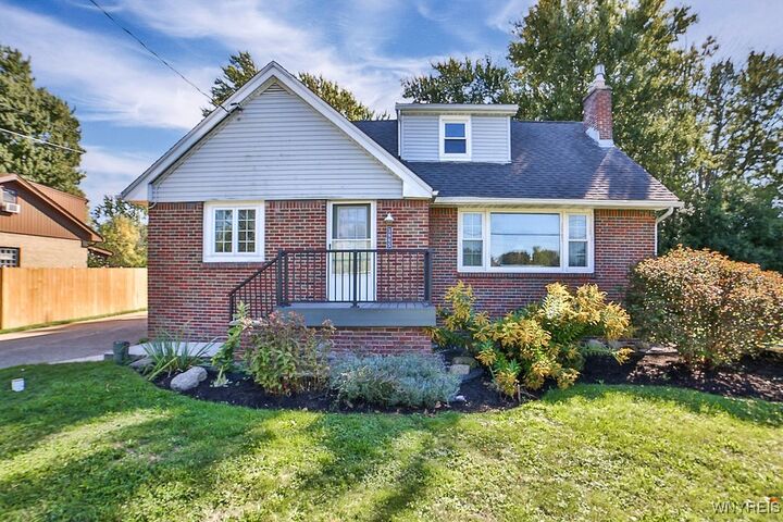 Property Photo: 3965 Sowles Road NY 14075