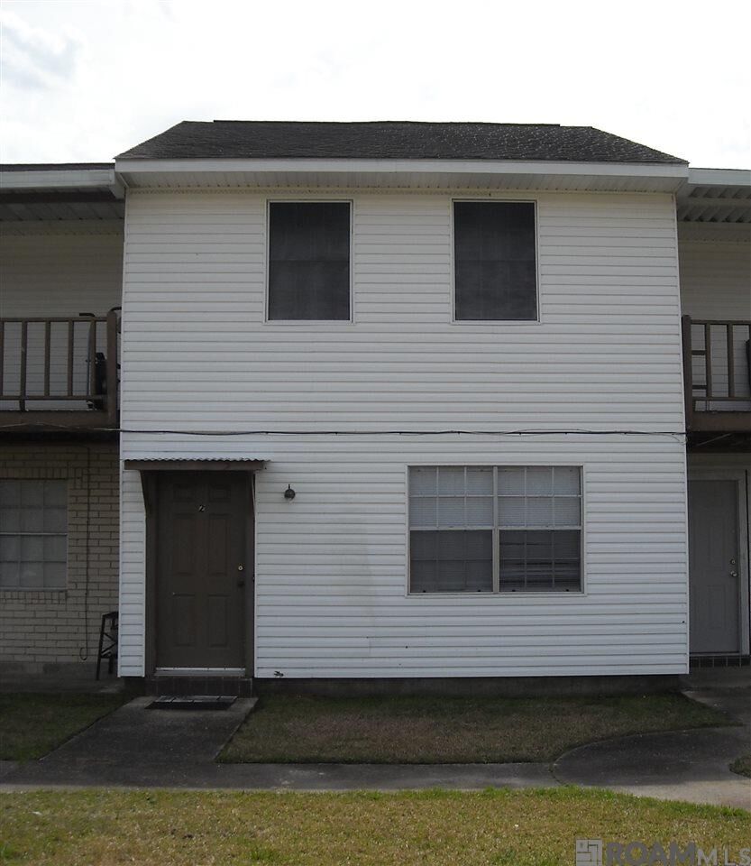 Property Photo: 40449 W Hernandez Ave #2 LA 70769