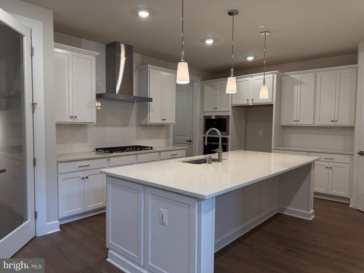 Property Photo: 3262 Selig Lane PA 19006
