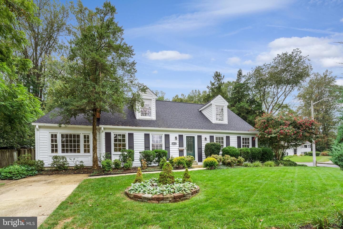 Property Photo:  8611 Canterbury Drive  VA 22003 