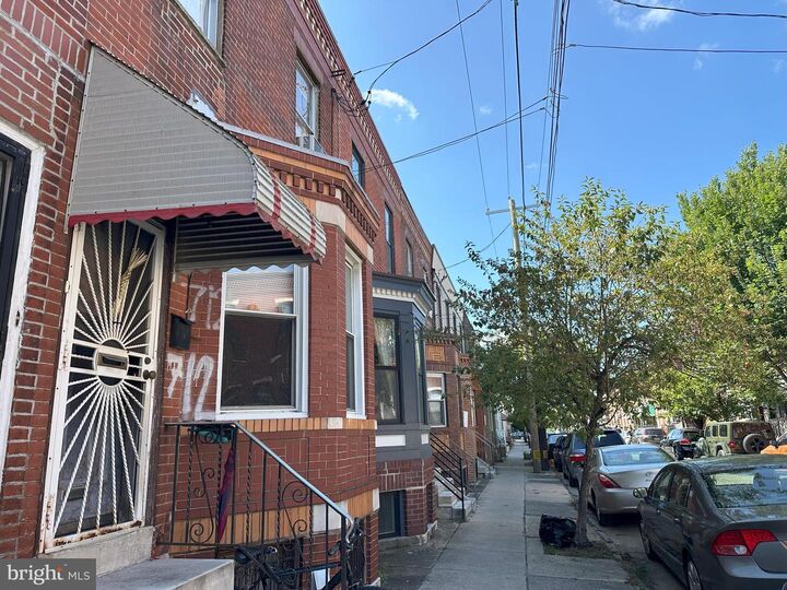 712 Moore Street  Philadelphia PA 19148 photo