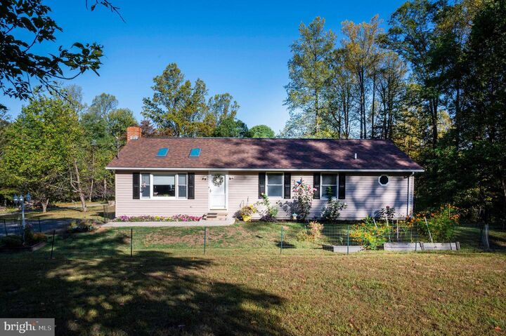 Property Photo: 3225 Magnolia Road WV 25422