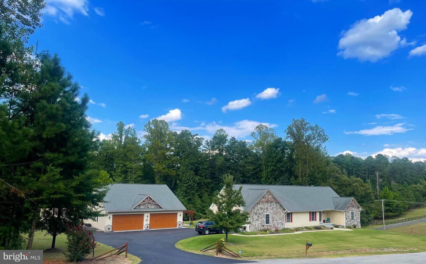 Property Photo:  39560 Jacobs Lane  MD 20659 