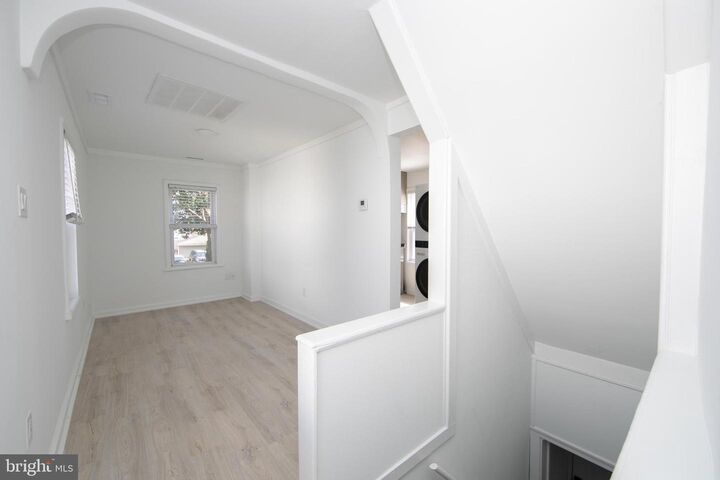 Property Photo:  905 Jersey Ave 2  NJ 08030 