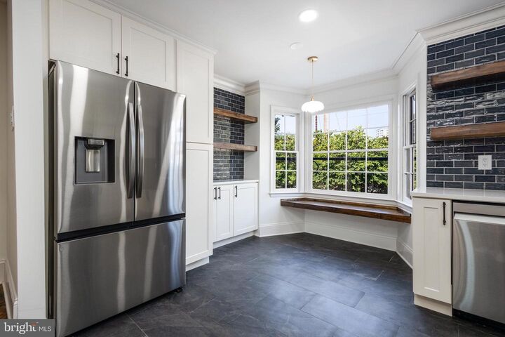 Property Photo:  538 W Queen Lane  PA 19144 