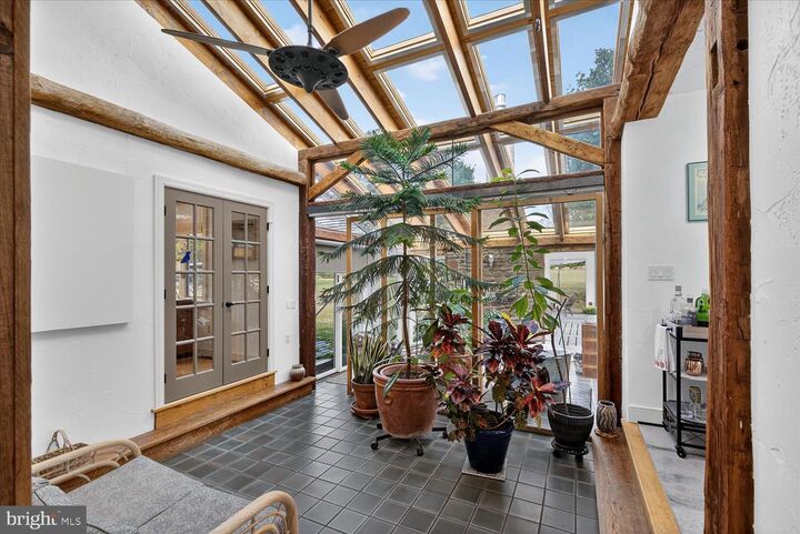 Property Photo: 464 Locust Lane PA 17340