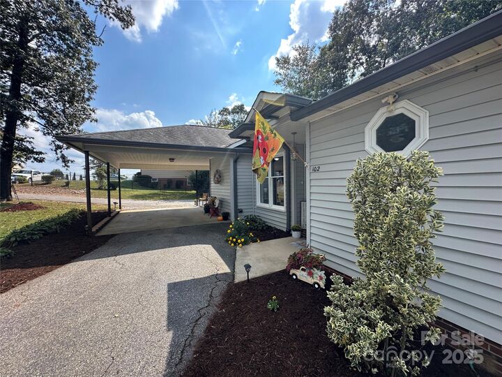 Property Photo: 102 Stephens Drive NC 28655