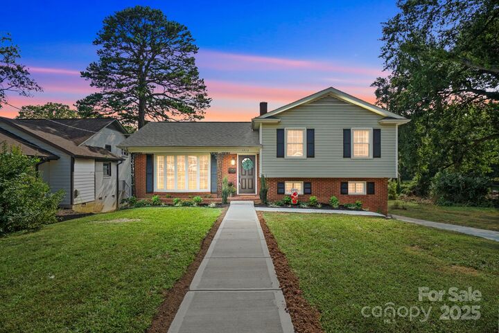 Property Photo:  1715 Washington Avenue  NC 28216 
