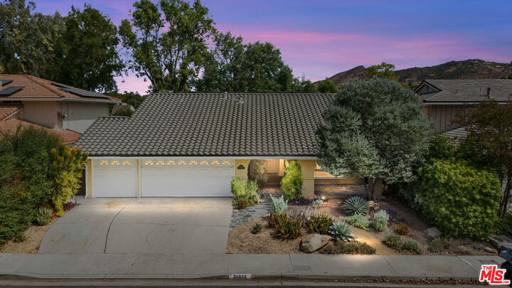 31906 Lyndbrook Ct  Westlake Village CA 91361 photo