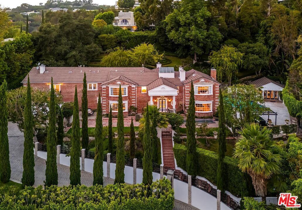 Property Photo:  725 N Faring Rd  CA 90077 