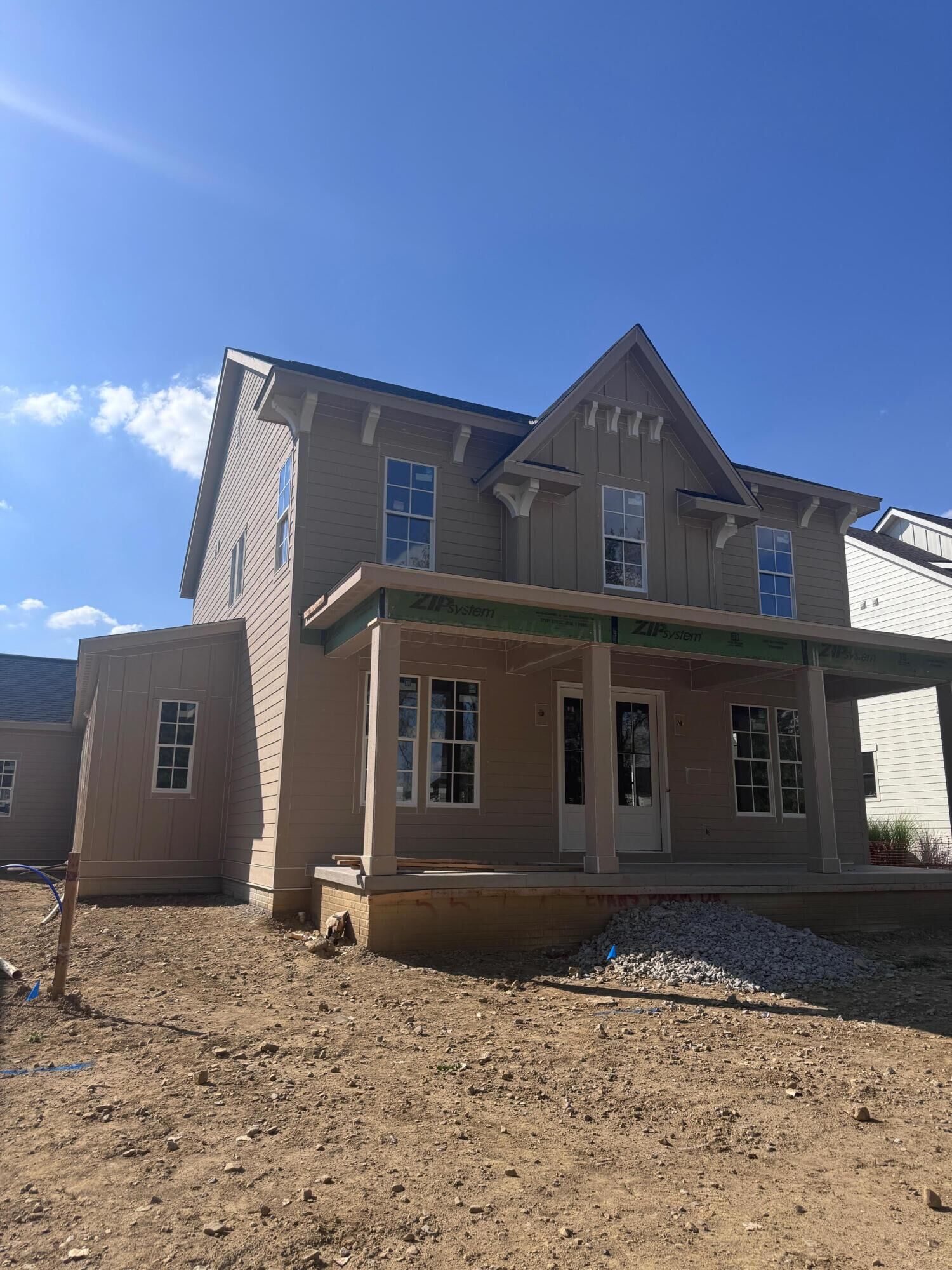 Property Photo:  5566 Evans Farm Drive  OH 43035 
