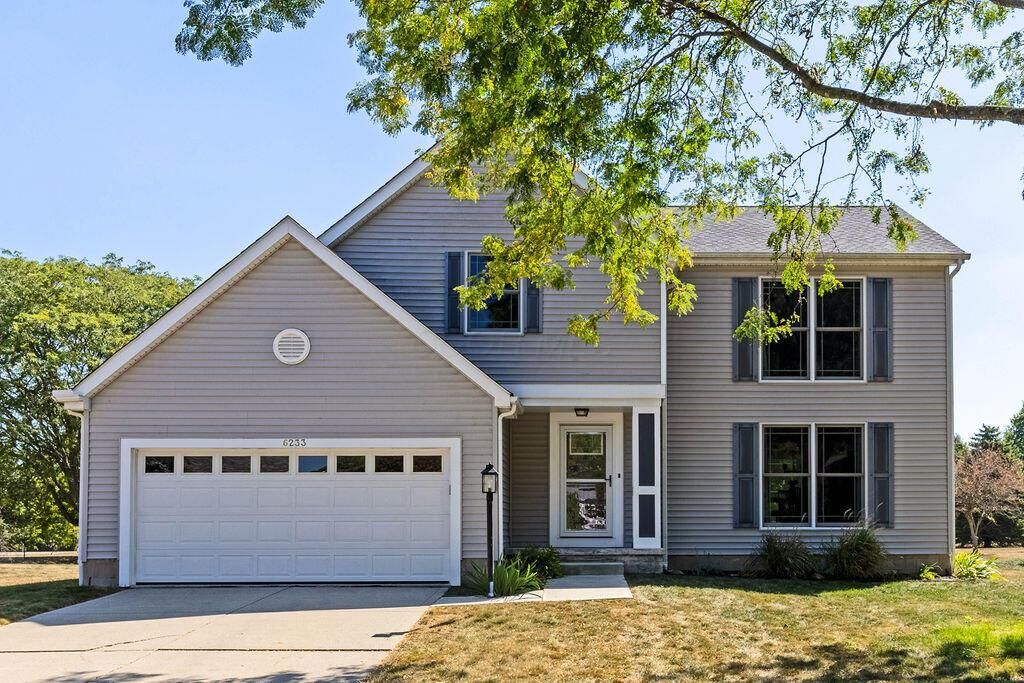 Property Photo: 6233 Wynford Drive OH 43016