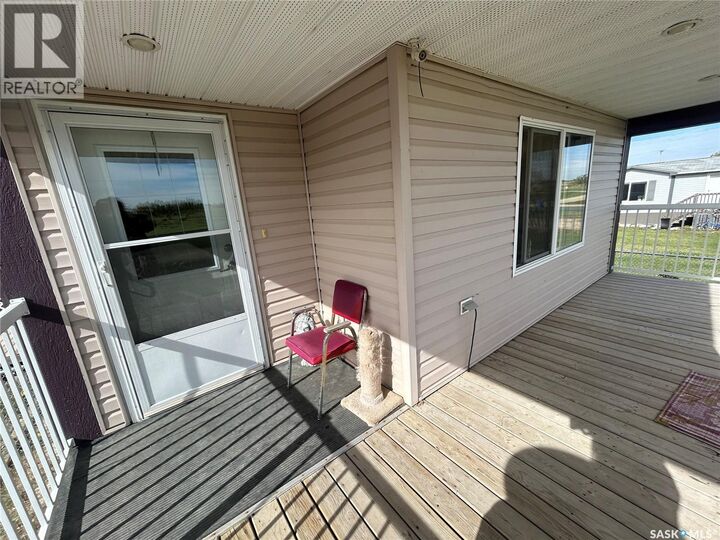 Property Photo:  187 Robinson Avenue  SK S0C 1P0 