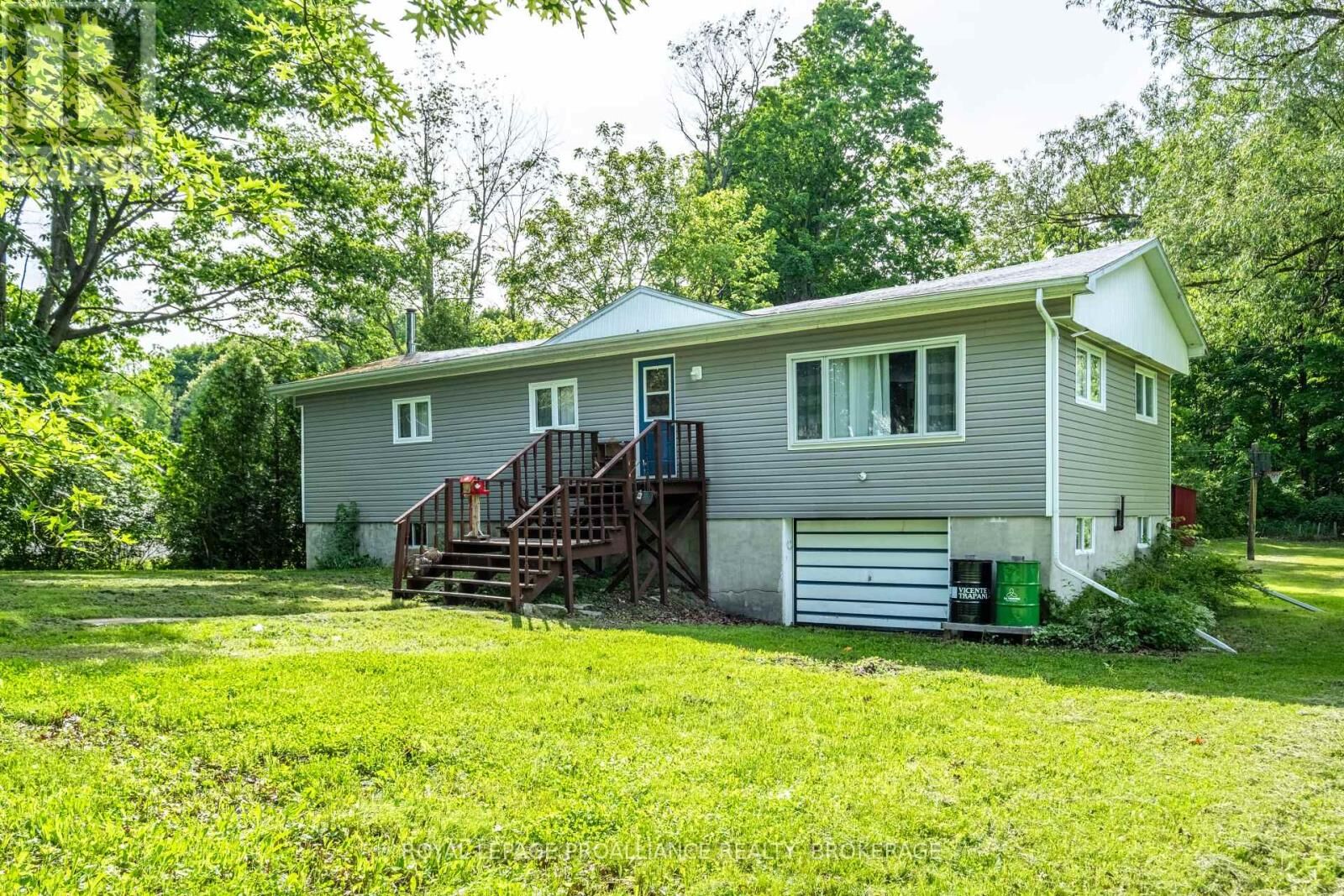 Property Photo:  32 Old River Road  ON K0E 1R0 