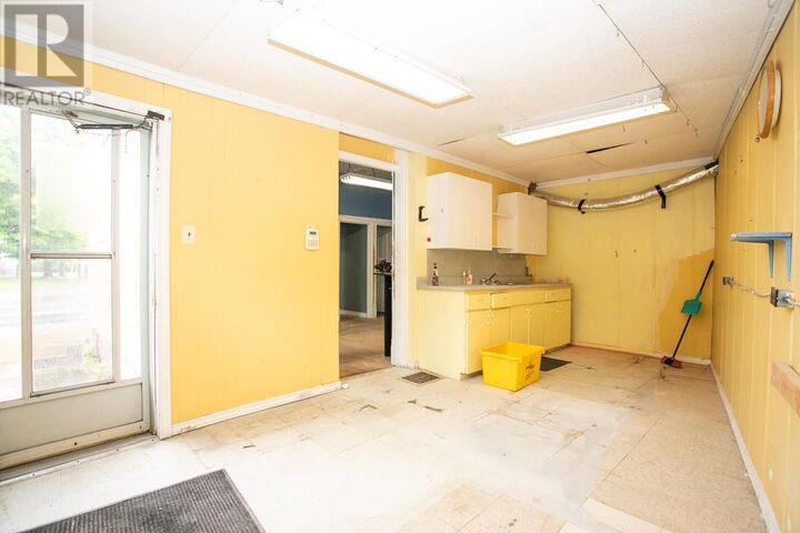 Property Photo:  346 Bruce St  ON P6B 1P7 