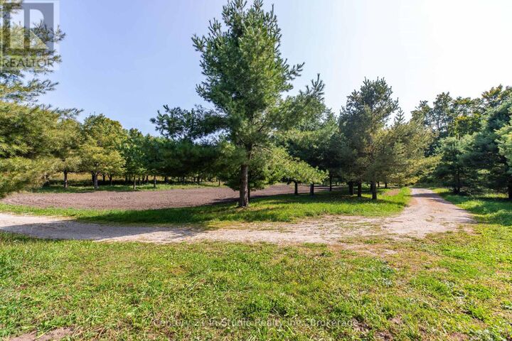 Property Photo:  667 East Road  ON N0H 1W0 