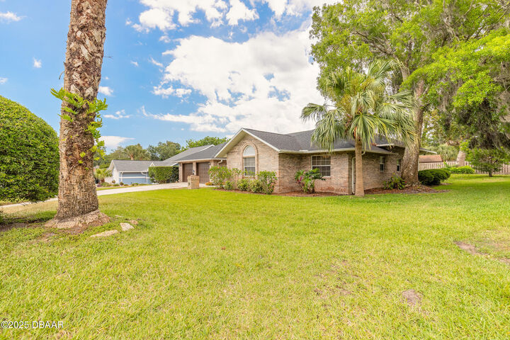 Property Photo:  4 Fernery Trail  FL 32174 