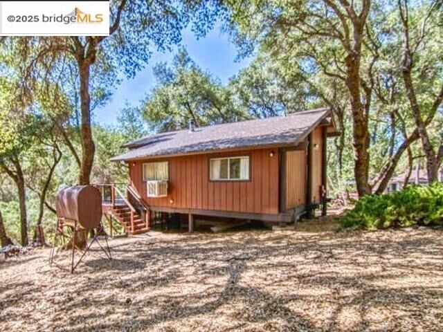 Property Photo: 19563 Cottonwood St. CA 95321