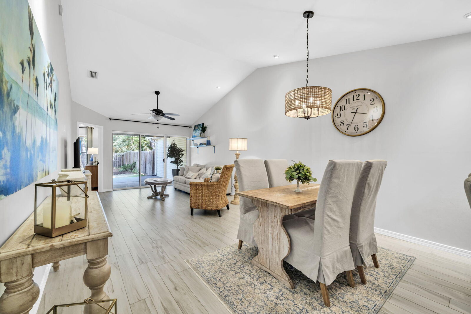 Property Photo: 204 Via Largo FL 32459