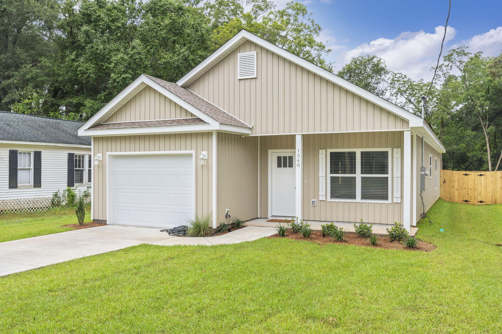 Property Photo:  622 Shortwell Avenue  FL 32539 