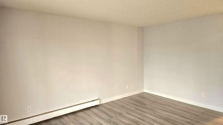 Property Photo: 10740 105 Street NW 304 AB T5H 2X2