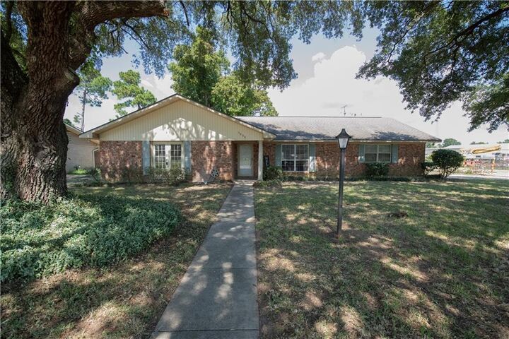 Property Photo:  1535 Mohon Street  LA 71301 