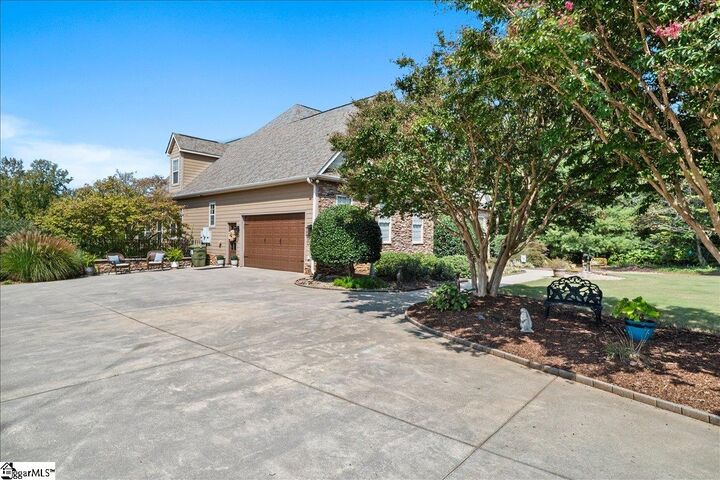 Property Photo:  135 Sam Langley Road  SC 29690 