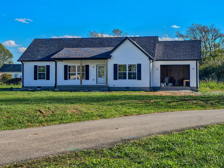 Property Photo:  155 Amber Lane  KY 40437