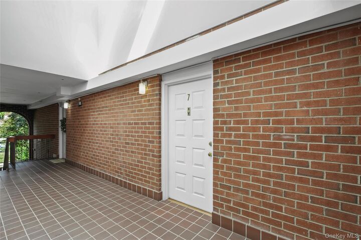 Property Photo:  55 N Broadway 3-7  NY 10601 