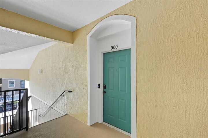 Property Photo:  580 Brantley Terrace Way 300  FL 32714 