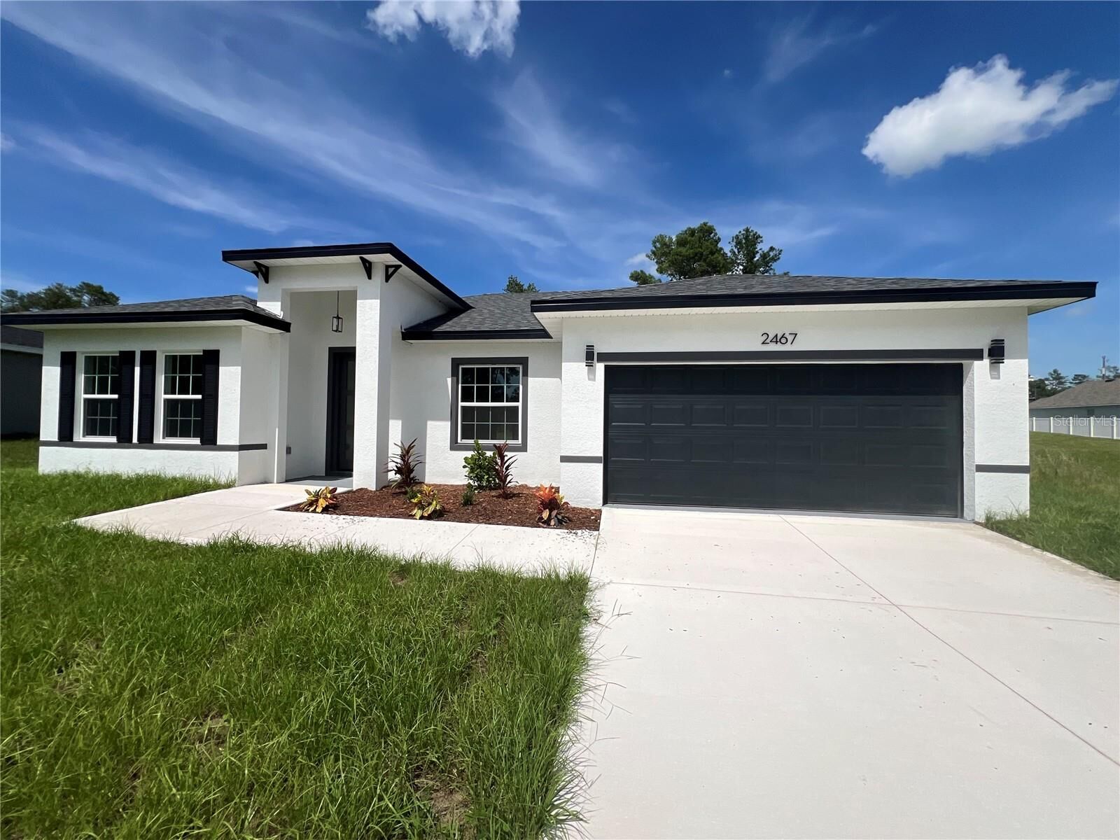Property Photo: 15226 SW 43rd Avenue FL 34473