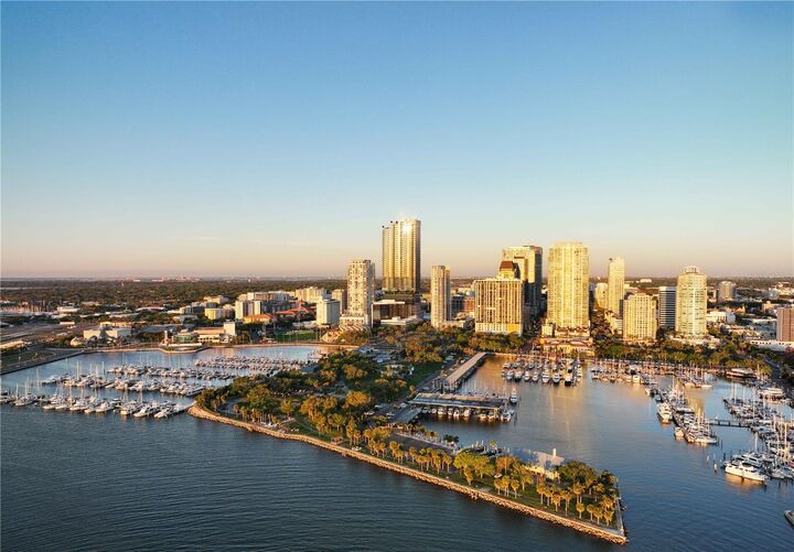 Property Photo: 150 2nd Avenue S 2302 FL 33701
