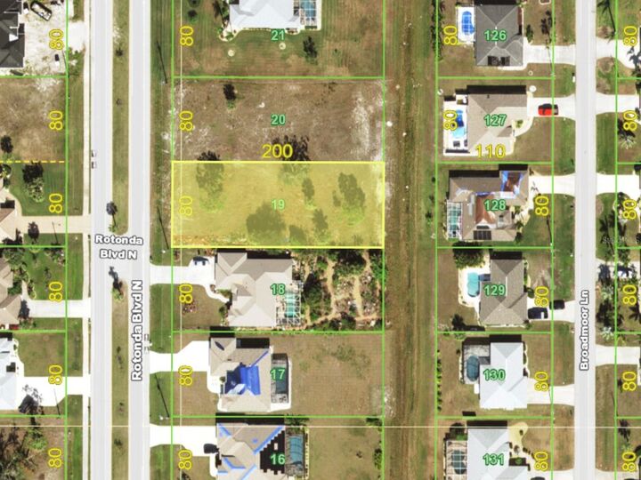 Property Photo: 184 Rotonda Boulevard N FL 33947