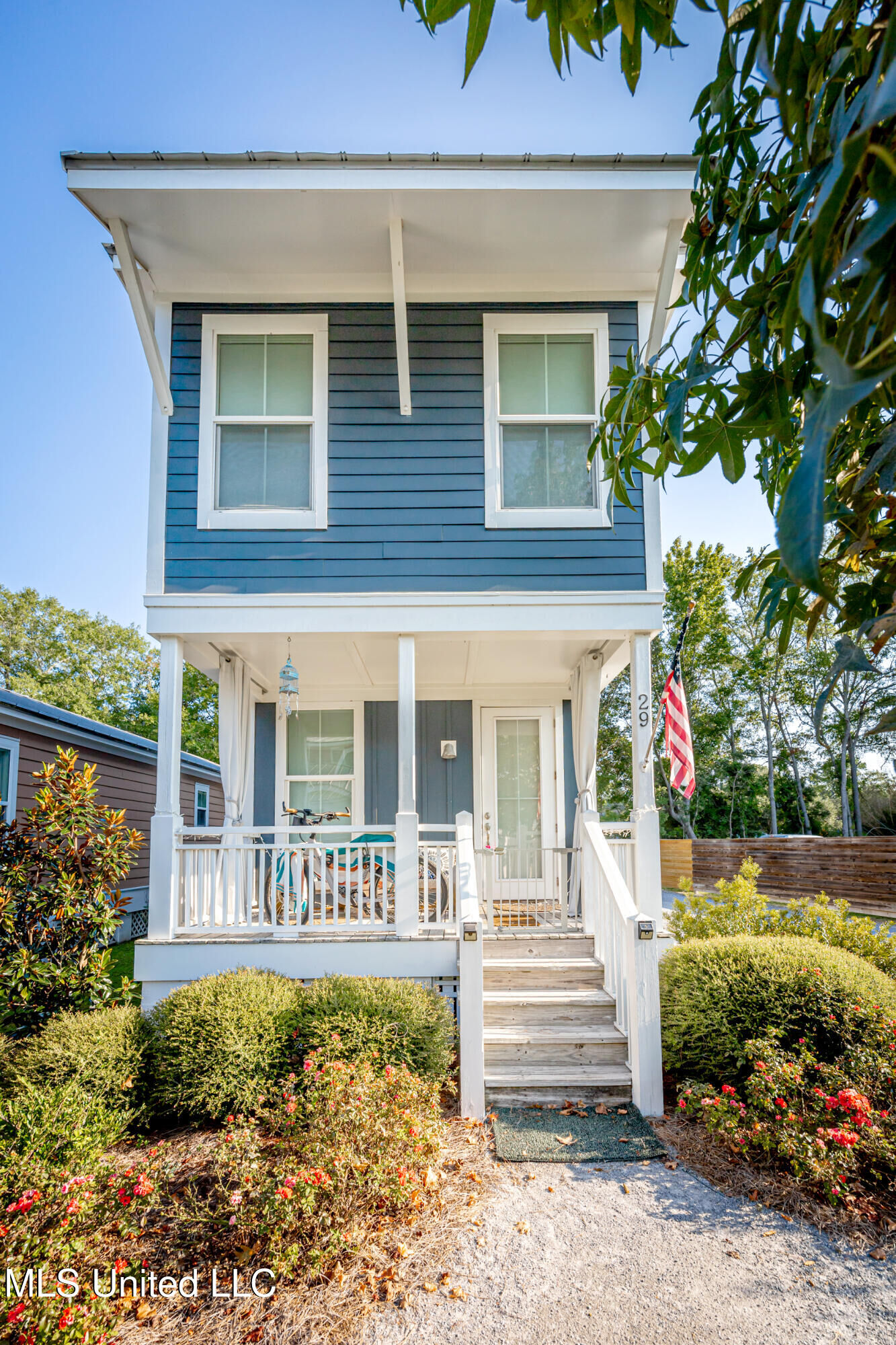 Property Photo: 2207 Government Street MS 39564