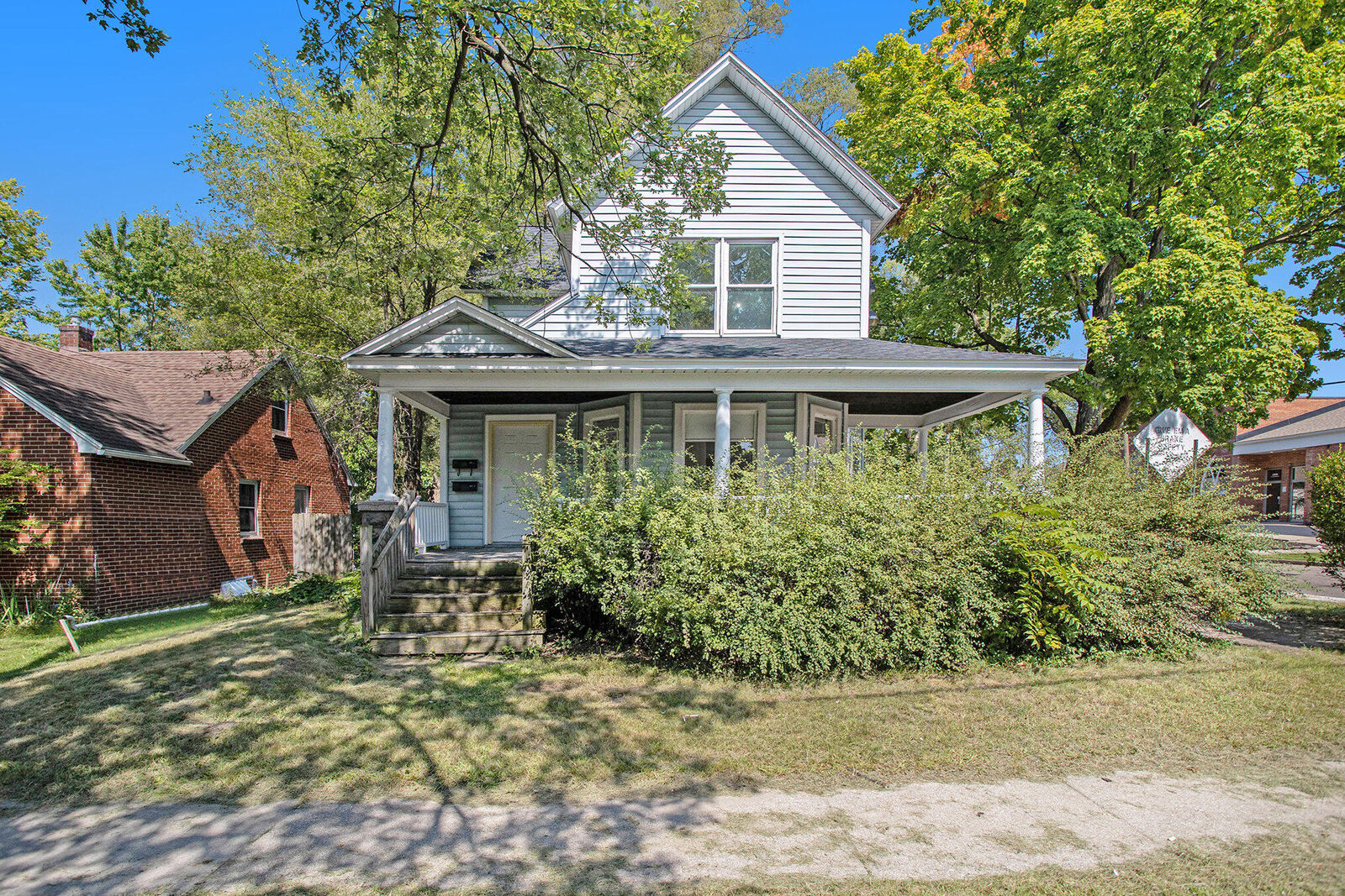 Property Photo:  923 Stockbridge Avenue  MI 49001 