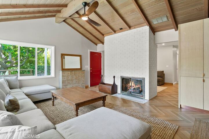 Property Photo:  225 Iris Avenue  CA 92625 