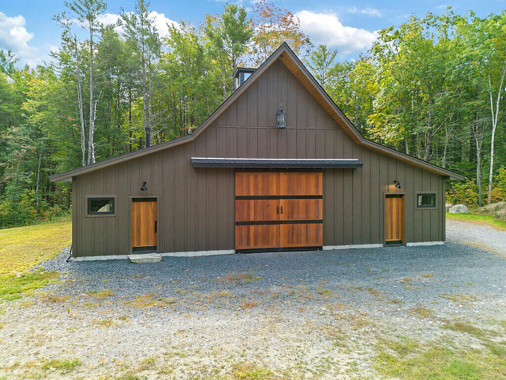 Property Photo:  167 (House) Town Farm Road  ME 04958 