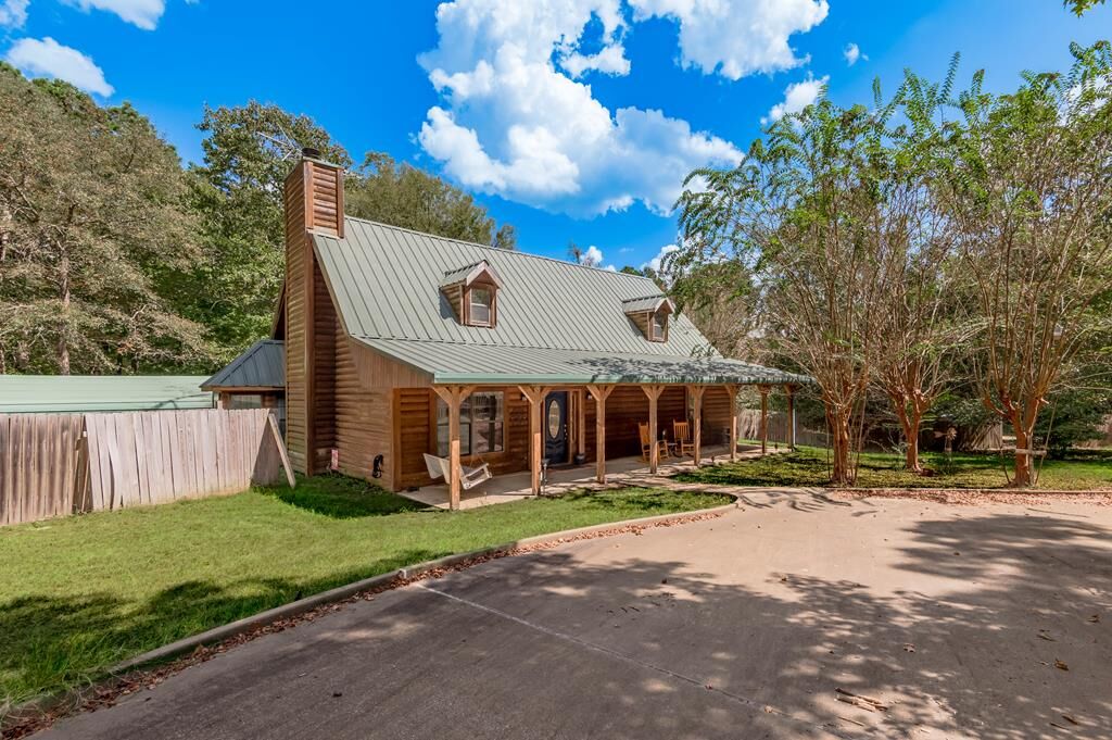 Property Photo:  138 Harbor View Drive  TX 75964 