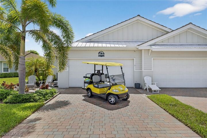 14582 Edgewater Circle  Naples FL 34114 photo