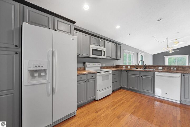 Property Photo: 3763 Creekside Drive 29 MI 49684